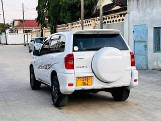 A picture of 0713983876