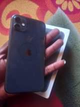 A picture of Iphone 11