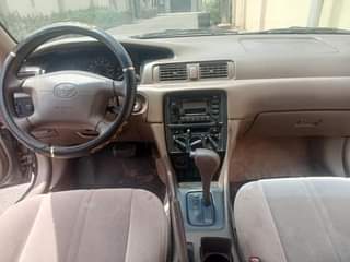 A picture of Toyota Camry pencil