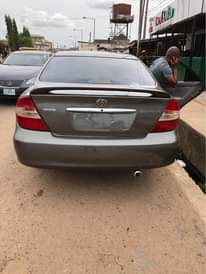 A picture of Camry 2004 2 1m Lagos 09075397095