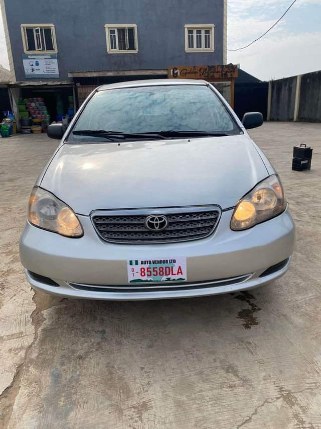 A picture of 2004 Toyota Corolla with good engine and gear chilling ac