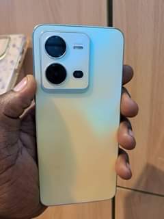 A picture of VIVO V25E 128GB 8GB RAM 256708949918