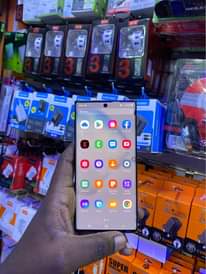 A picture of SAMSUNG GALAXY NOTE 10 2sim 256GB STORAGE Price 690k Call