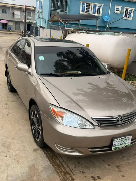 A picture of Clean 204 Toyota Camry Engine And Gearbox AC chilling Price