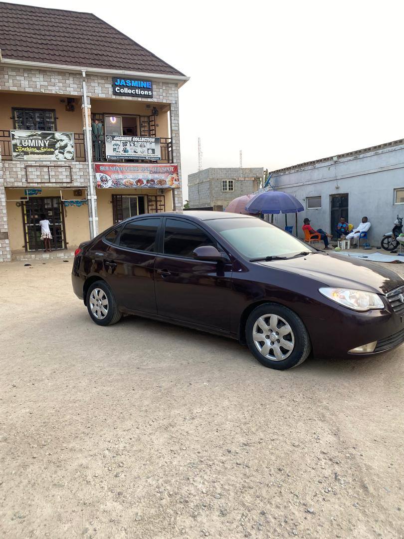 A picture of Neatly used Hyundai elantra