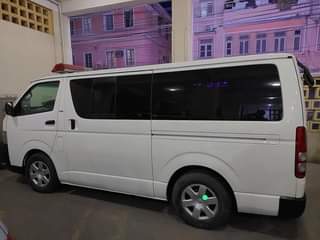 A picture of  HIACE QUANTUM ya Ambulance Namba DKL Fuel ni Diesel