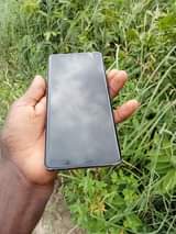 A picture of Samsung Galaxy S10 clean as new gb128 ram8 net4g