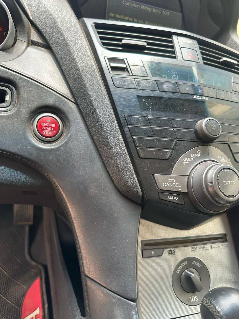 A picture of Acura ZDX