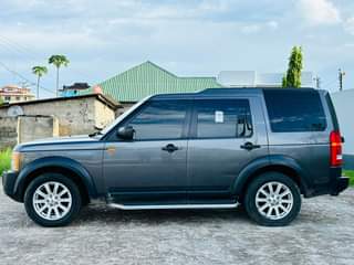 A picture of LAND ROVER