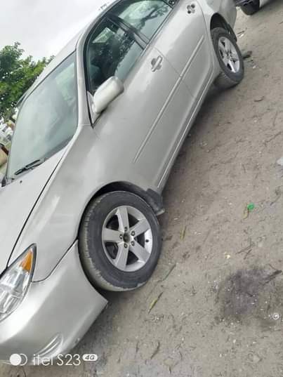 A picture of Toyota Camry big daddy Engine gear and ac Price 2