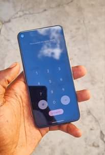A picture of Google pixel 5 plain gb 128 ram 8 camera moto