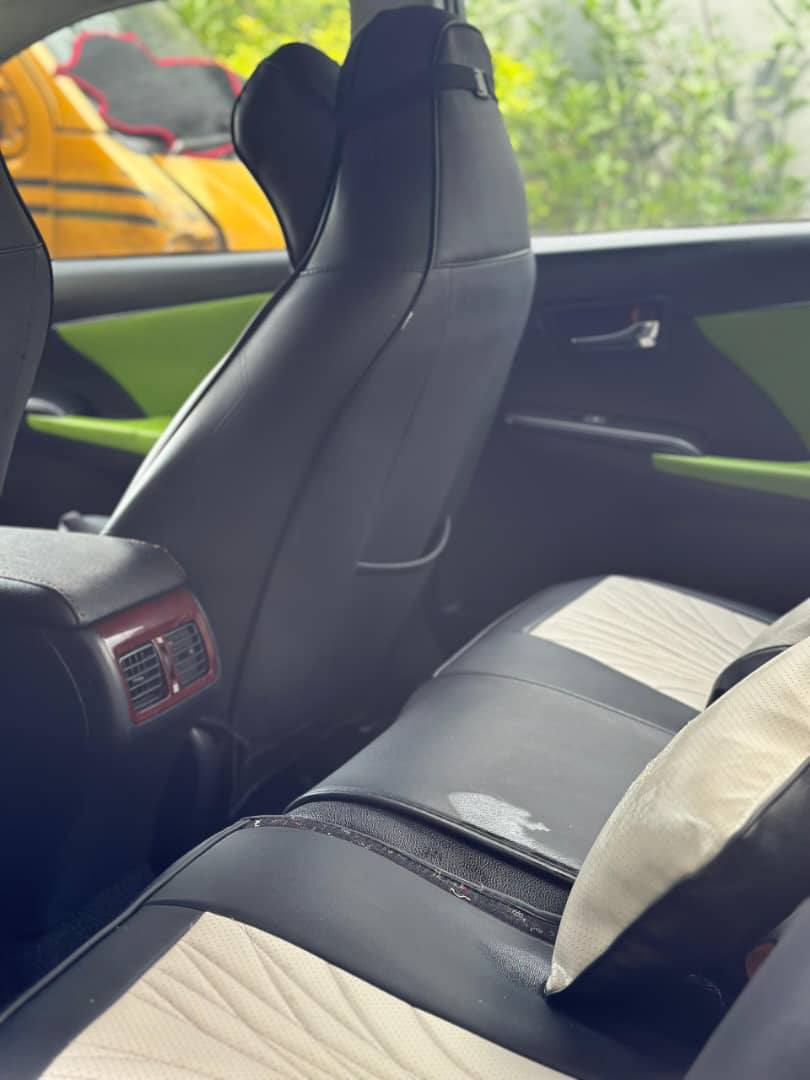 A picture of Toyota Camry SE 2014