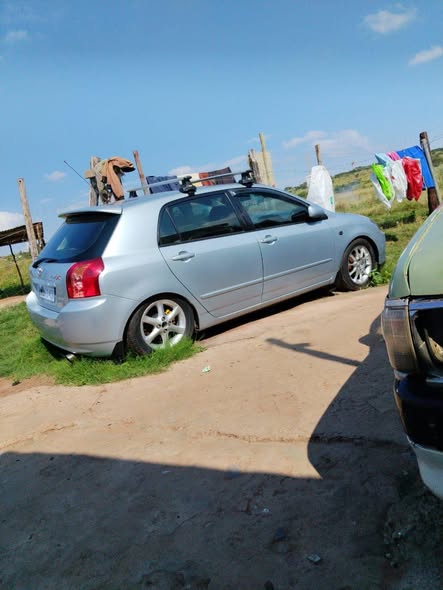 used toyota runx