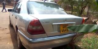 A picture of 1997 Mercedes Benz C200