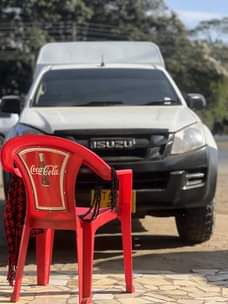 A picture of Isuzu d max for sale