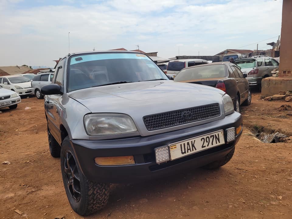 A picture of Toyota rav4