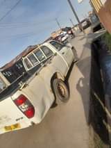 A picture of Mazda pick up 08038587752