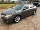 A picture of Toyota Camry 2011
