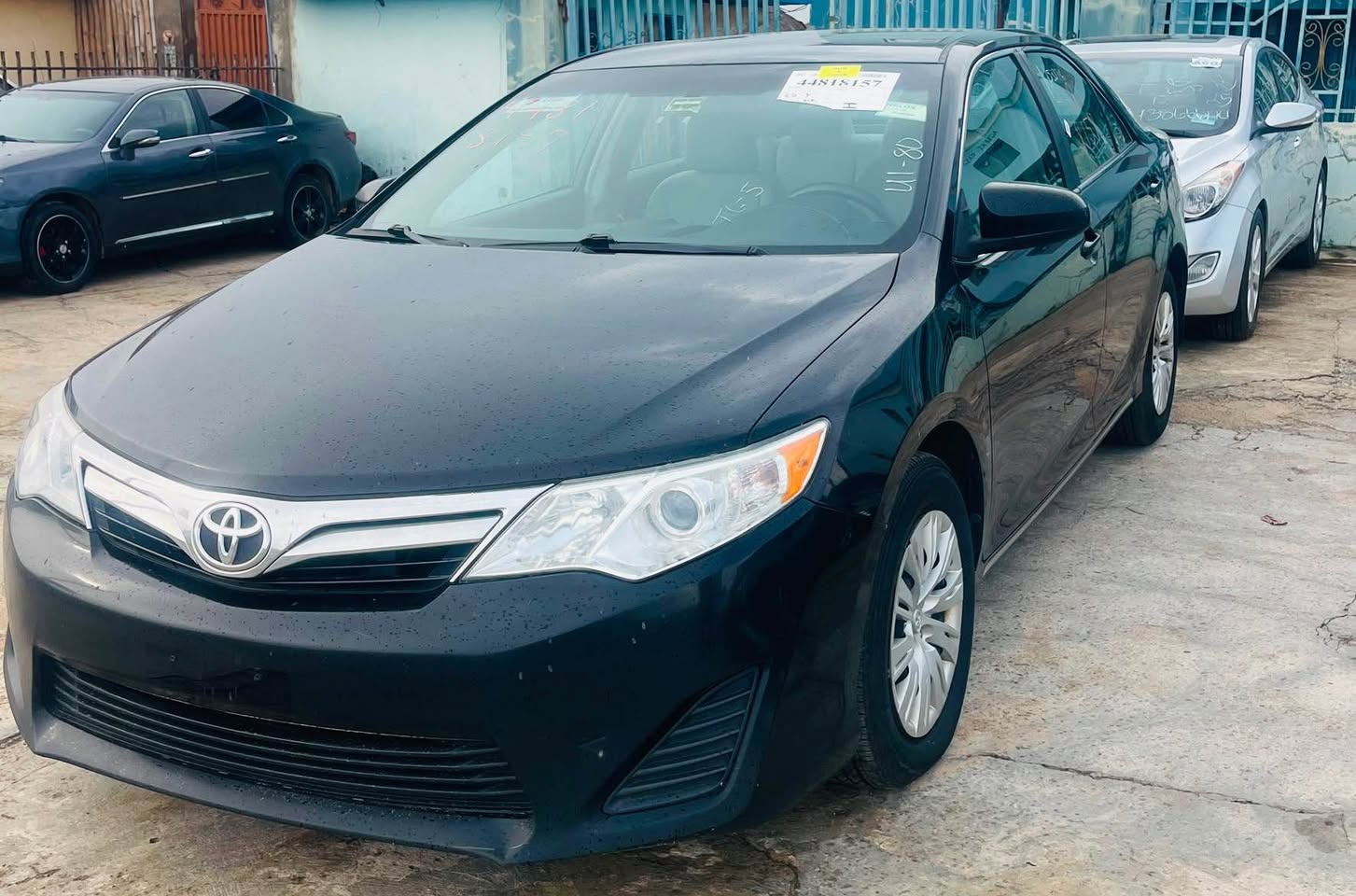 A picture of Tokunbo Toyota Camry 2012