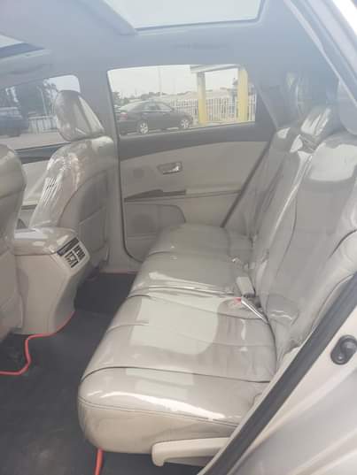 A picture of venza 2013 few months registered fullest option
