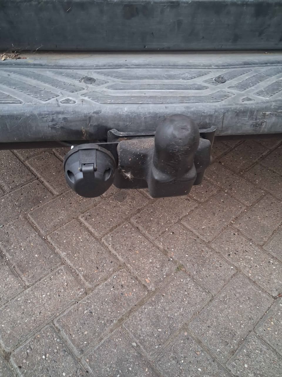 cars under 2000