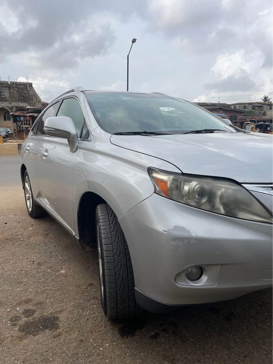 A picture of RX350 Toks