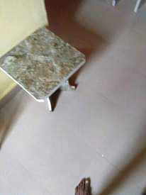 A picture of Wadrope and dressing mirror