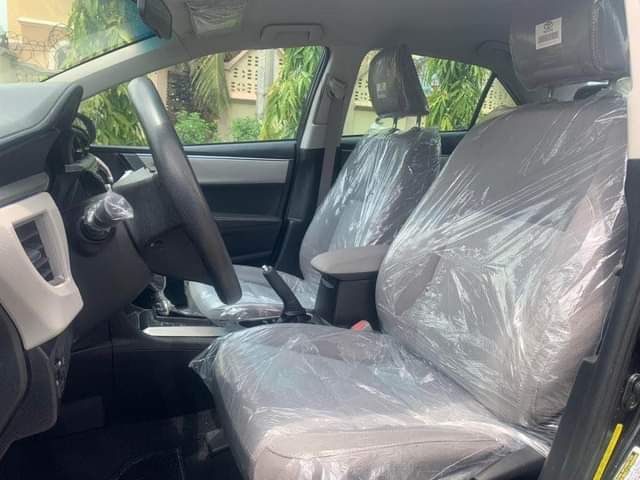A picture of Distress Direct Belgium 2016 Toyota Corolla with excellent Condition and