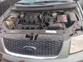 A picture of Ford freestyle 2006 model V6