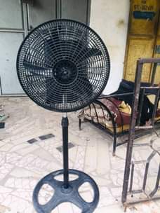 A picture of JOTO NI KALI SANA WAZEE WAHI FENI 0653142079