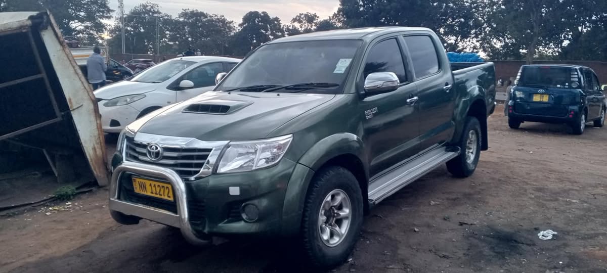 used toyota hilux