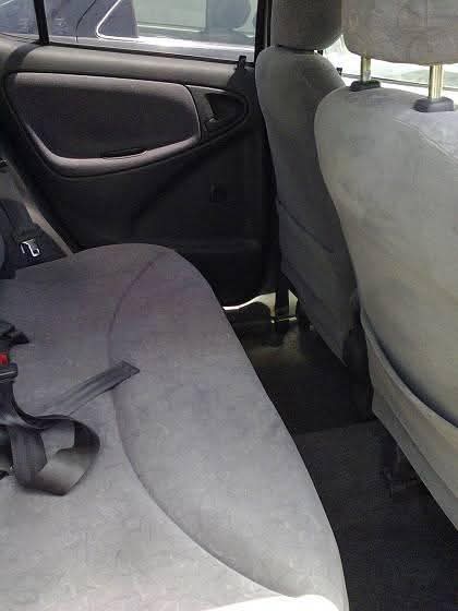 A picture of 2004 Toyota yaris