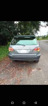 A picture of 02 Rx300 very neat in and out Everything is working