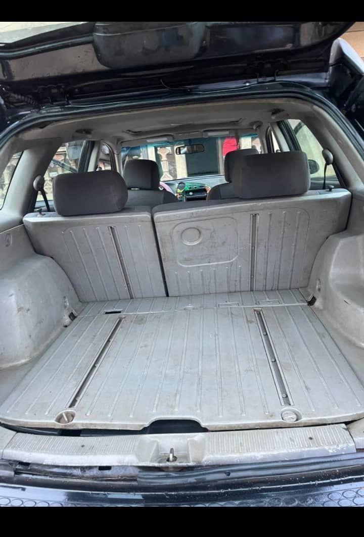 A picture of Awoof Toyota Pontiac Vibe 2004