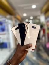 A picture of Sony xperia 8 64Gb 230 000 0766408461