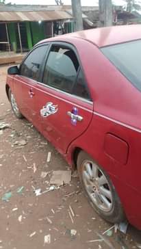 A picture of Toyota Camry 04