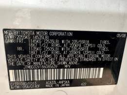 A picture of 2008 model Toyota RAV4 New entry Direct tokumbo V4 engine