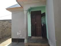 A picture of BANDA ZURI SANA LINAUZWA