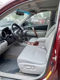 A picture of Another good deal Registered Highlander Limited Edition 2008 V6 Price