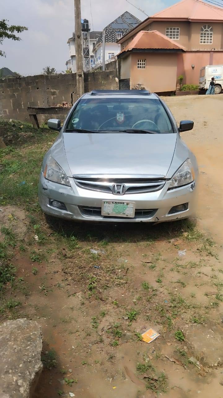 A picture of Honda city