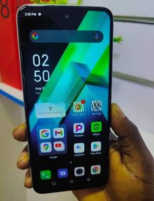 A picture of Infinix note 12 G96