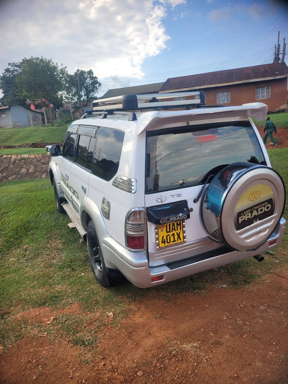 A picture of Prado tz