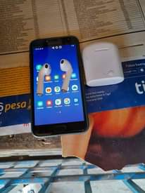 A picture of Samsung j4