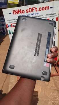 A picture of Asus laptop i3 with 500gb 4gb ram on sell at