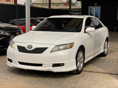 A picture of REGISTERED Toyota Camry SE 2009 Total first body Accident free