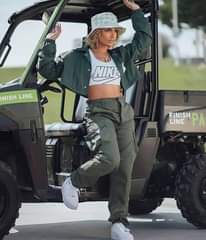 A picture of Pants available 0759015783 we do wholesale price 0759015783