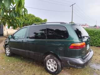 A picture of Toyota Sienna Automatic
