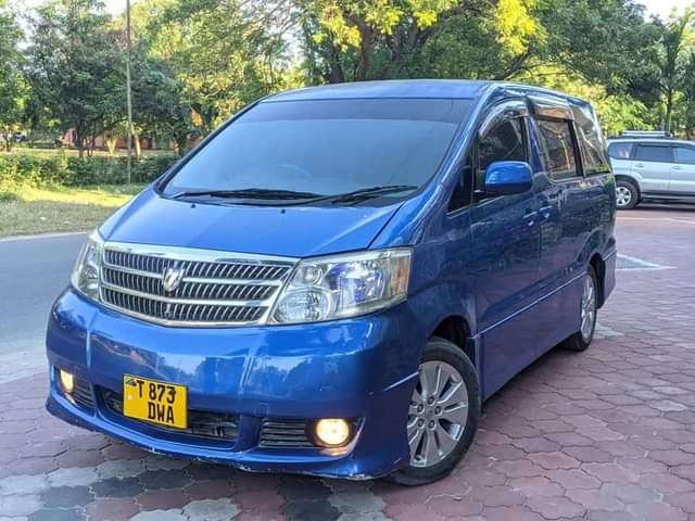 A picture of  Price Million 15.8 TOYOTA ALPHAD 