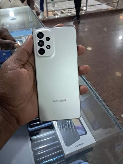 A picture of GALAXY A73 5G 256GB AT 900K 0708949918