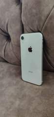 A picture of Iphone XR 64gb